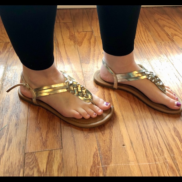 Gold sandals size 8 - Picture 1 of 2